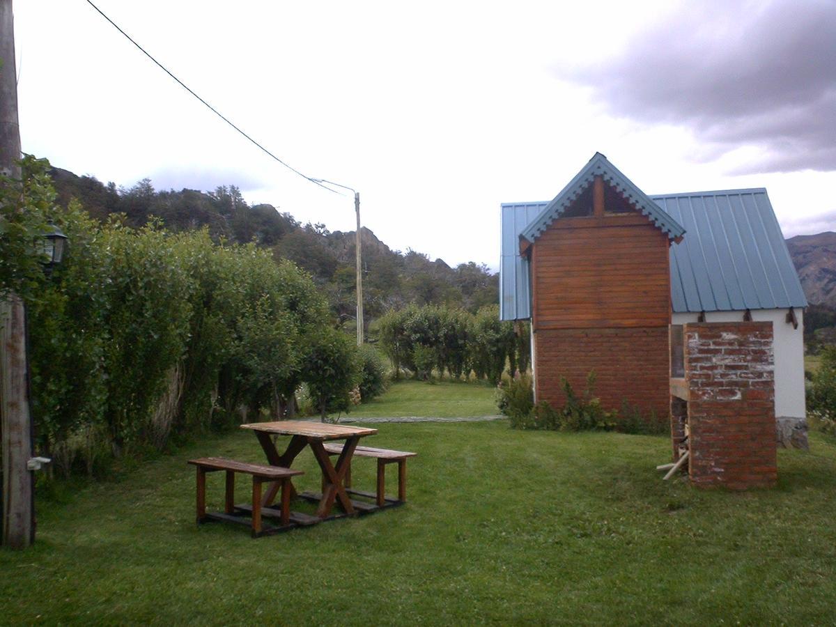 Complejo Sur Azul Villa El Chalten Exterior photo